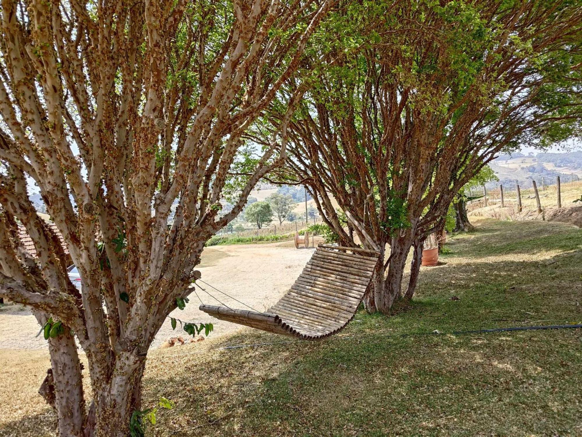 Sitio No Interior De Sp Para Curtir A Natureza Агуас-да-Прата Номер фото